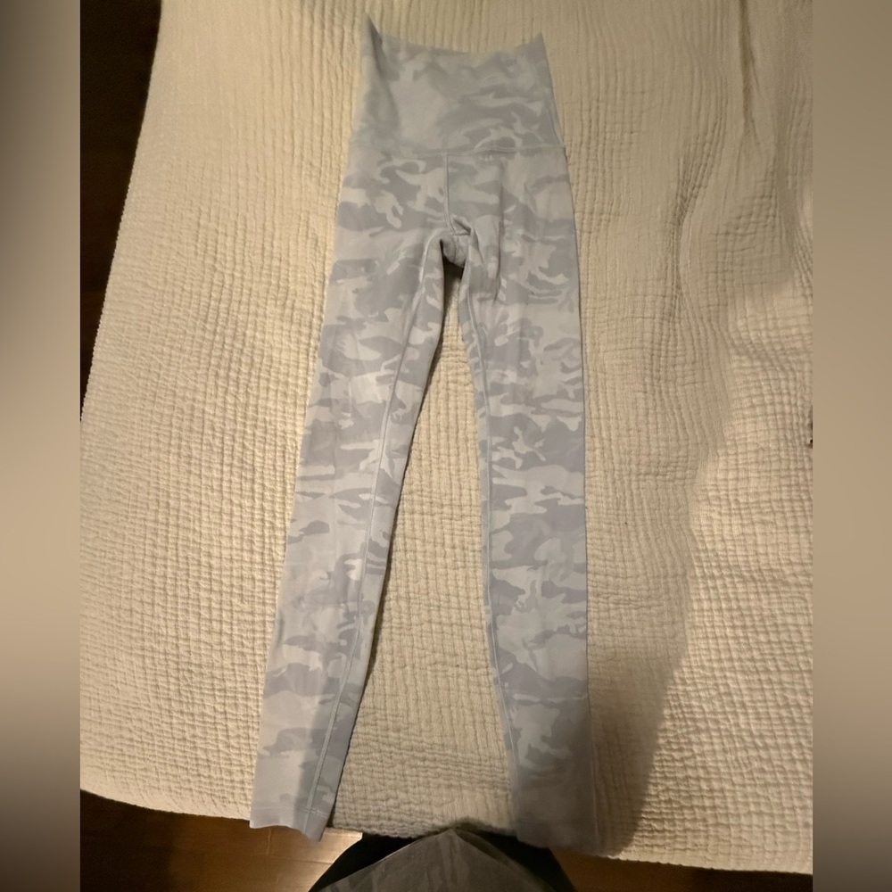 Lululemon size 2 leggings